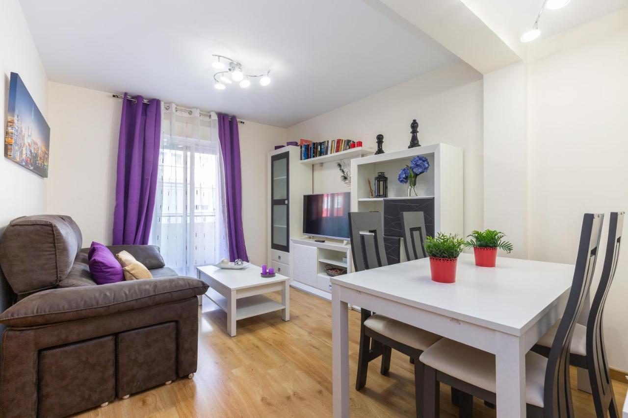 マドリードApartamento Puente De Segoviaアパートメント エクステリア 写真